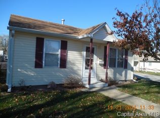 857 Ohio Ave, Springfield, IL 62702