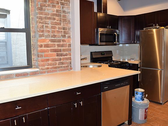 2nd image of 181 7th Ave #F