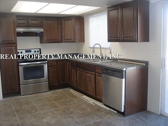 1054 kitchen_06232016