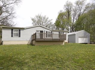 809 River Rd, Marshall, MI 49068