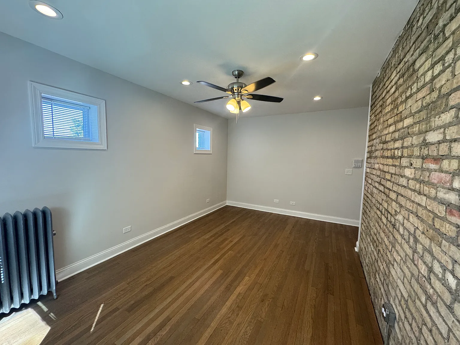 2 bed, 900 sqft, $2,500 — Photo 4