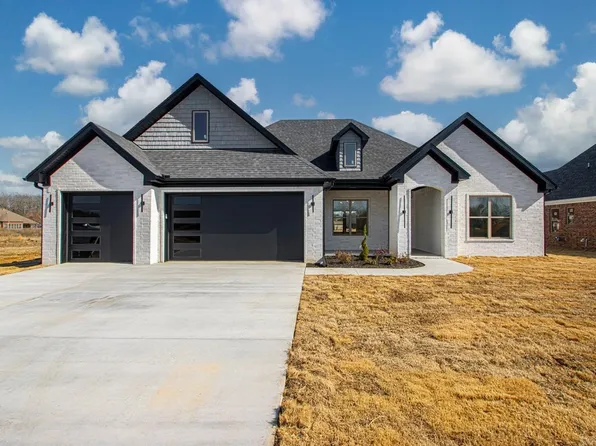 1009 Black Bass St, Jacksonville, AR 72076