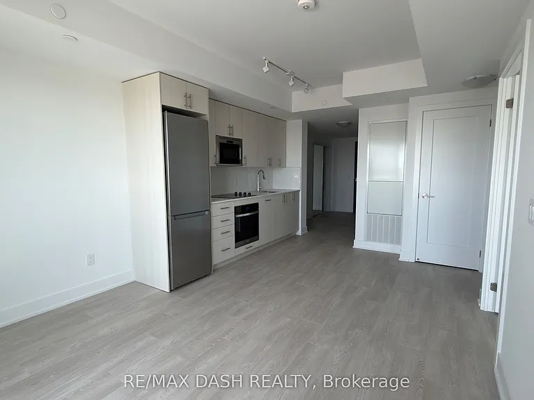 2545 Simcoe St N #1722 — Photo 12