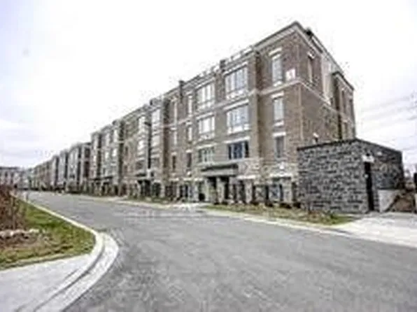 30 Dunsheath Way #522, Markham, ON L6B 1N3