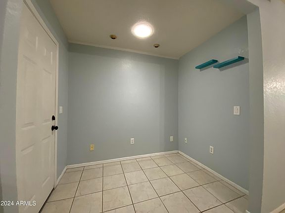 4th image of 1513 E Mineral Rd