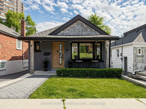 59 Lonborough Ave, Toronto, ON M6M 1X2