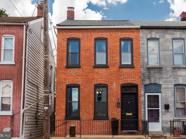 150 S 8th St, Columbia, PA 17512