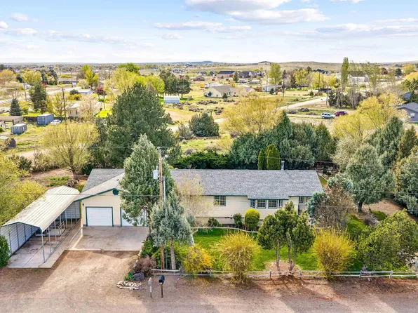 2931 NE Vista Way, Mtn Home, ID 83647