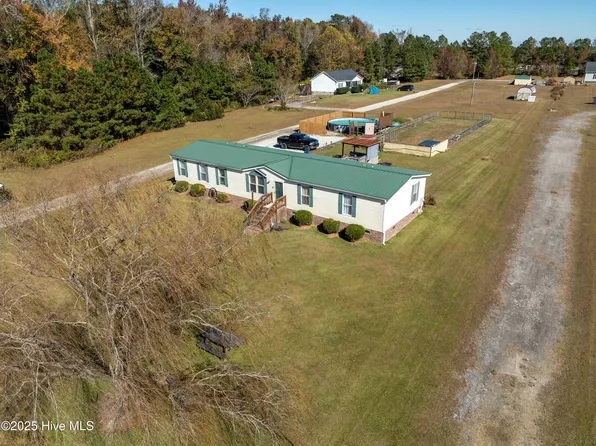 152 Whaley Field Road, Jacksonville, NC 28540