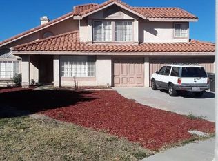 110 Sandpoint Ln, Riverside, CA 92506