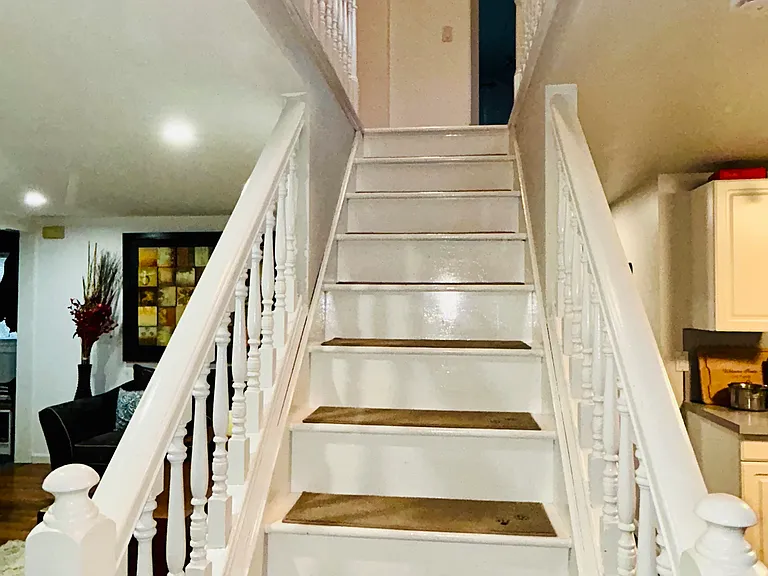 41 Ponus Ave — Photo 5