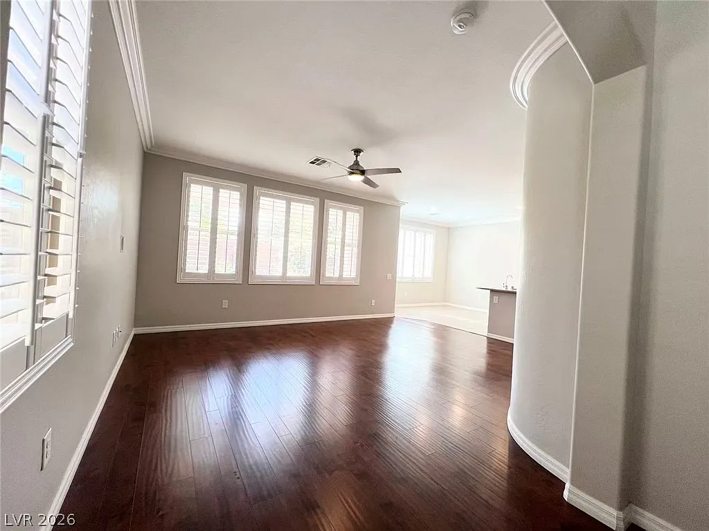 3 bed, 2.5 bath, 1616 sqft, $2,450 — Photo 4