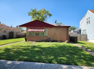 2032 S 15th Ave, Broadview, IL 60155