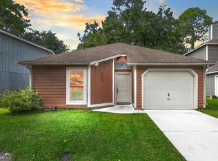 102 Millers Trace Dr, Saint Marys, GA 31558