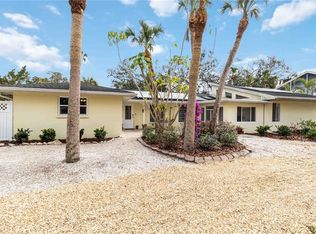 5107 Saint Albans Ave, Sarasota, FL 34242