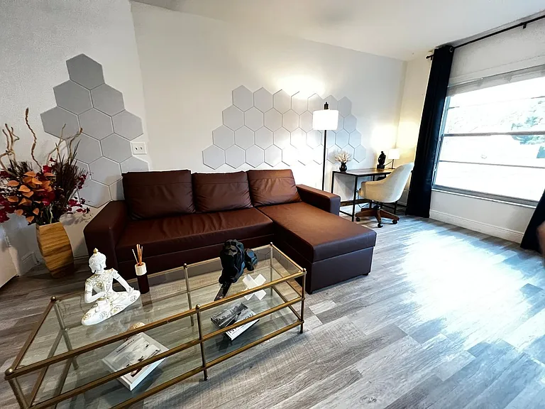 3501 E Grant Ave — Photo 3