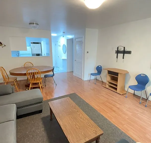 1396 Hunters Rd #G — Photo 21