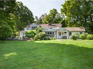 603 N Quaker Hill Rd, Pawling, NY 12564