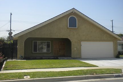 1st image of 13550 Rockway Dr