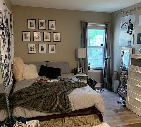 Upstairs bedroom #1