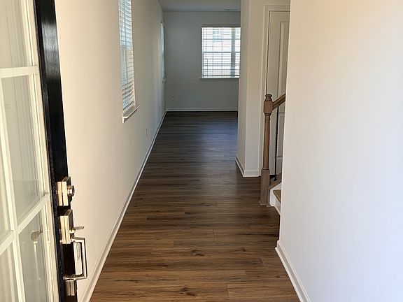 3rd image of 5307 Amaryllis Way