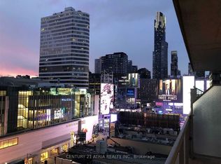 220 Victoria St #1208, Toronto, ON M5B 2R6
