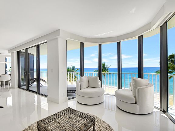 5th image of 2917 S Ocean Boulevard S #403