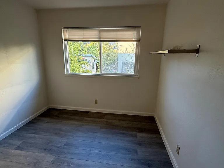 Smaller bedroom