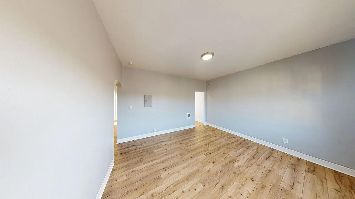 Building Photo - 5452 Bancroft Ave