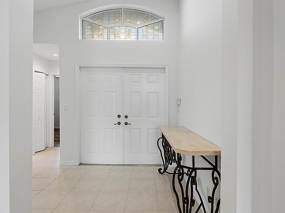 3rd image of 7320 Lombardy Street