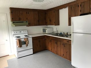 31 High St APT 3, Sunapee, NH 03782