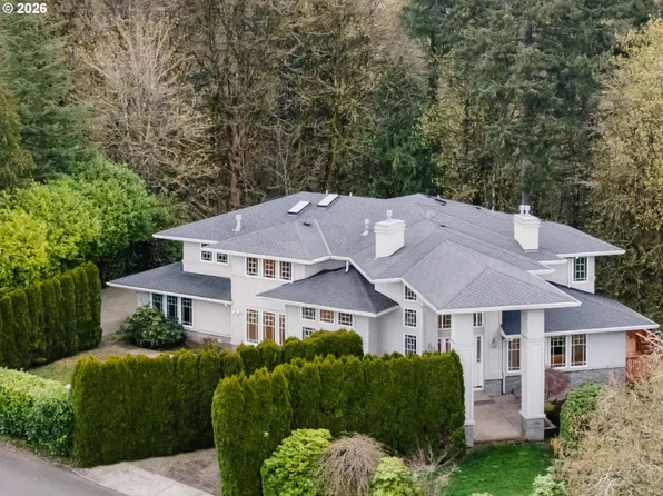 9820 NW Skyview Dr, Portland, OR 97231