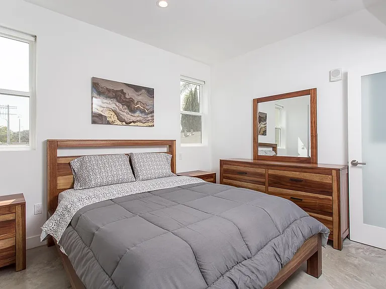11162 Exposition Blvd #201 — Photo 10