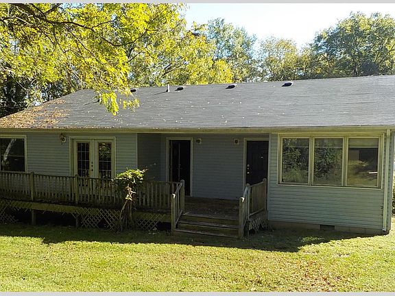 2nd image of 785 Settlement Dr