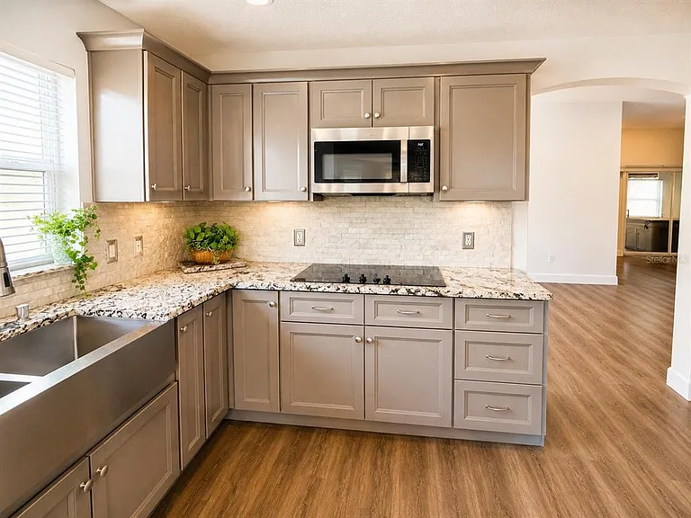 1211 Cabella Cir — Photo 15