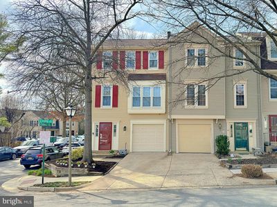 39 S Floyd St, Alexandria, VA, 22304