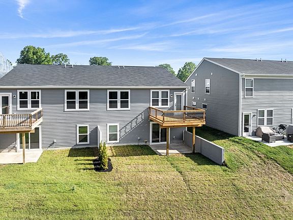 4th image of 10046 Windcrest Farms Ln