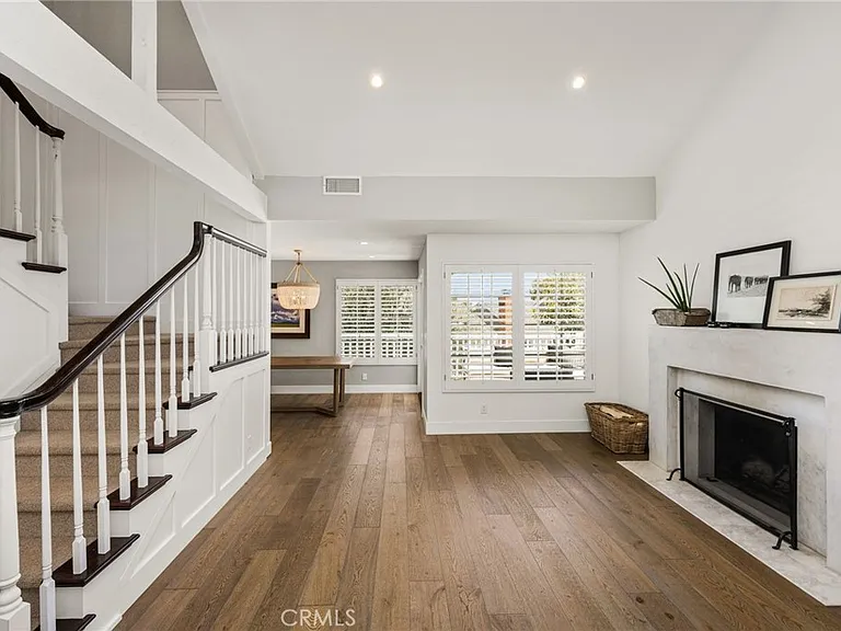 2726 Hilltop Dr — Photo 9