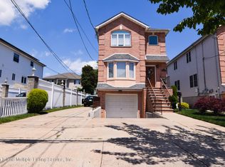 233 Yetman Ave, Staten Island, NY
