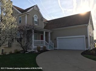 6807 Castleton Dr, Grand Ledge, MI 48837