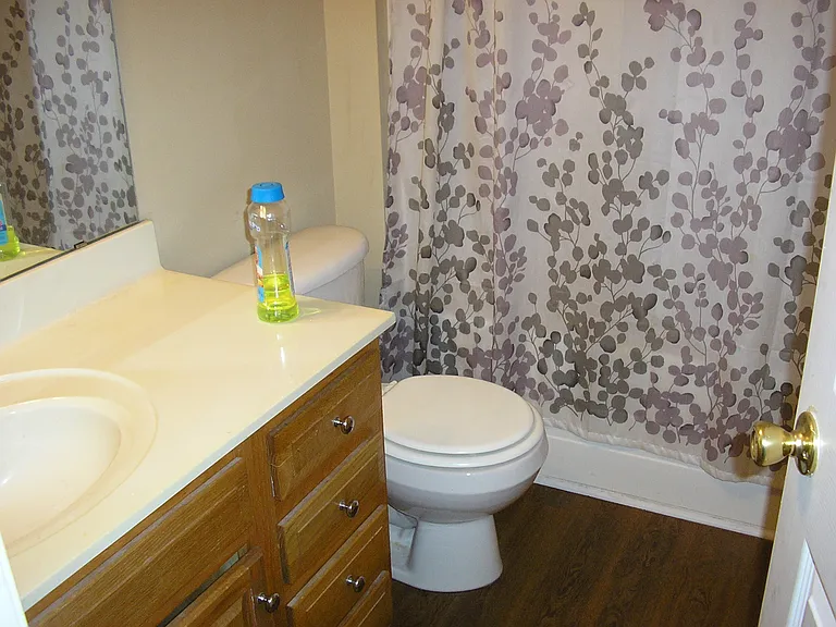 109 Hillridge Ct #D — Photo 11