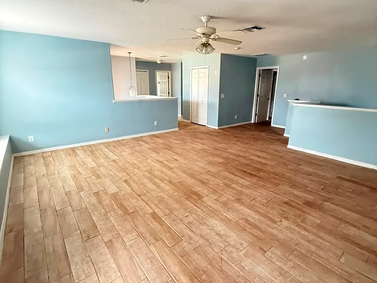 230 Rob Roy Dr — Photo 8