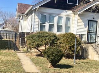 10204 S Lafayette Ave, Chicago, IL