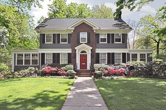 1st image of 368 Woodland Pl
