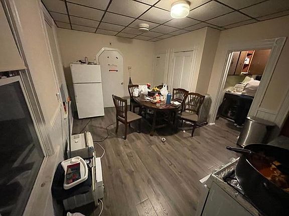 Kitchen and dinning area