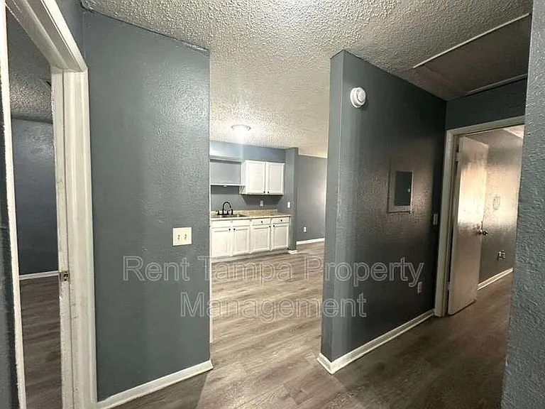 8304 N Mulberry St — Photo 19