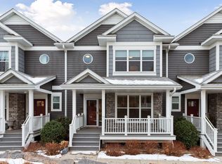 662 Sandstone Cir, Long Lake, MN 55356