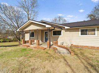48 Cedar St, Ringgold, GA 30736
