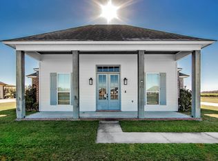 276 S Sugarfield Dr, Thibodaux, LA 70301