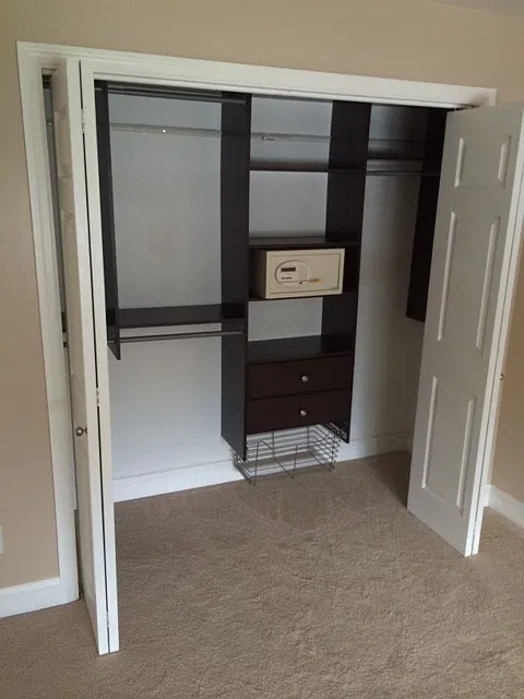1 bed, 950 sqft, $2,100 — Photo 3